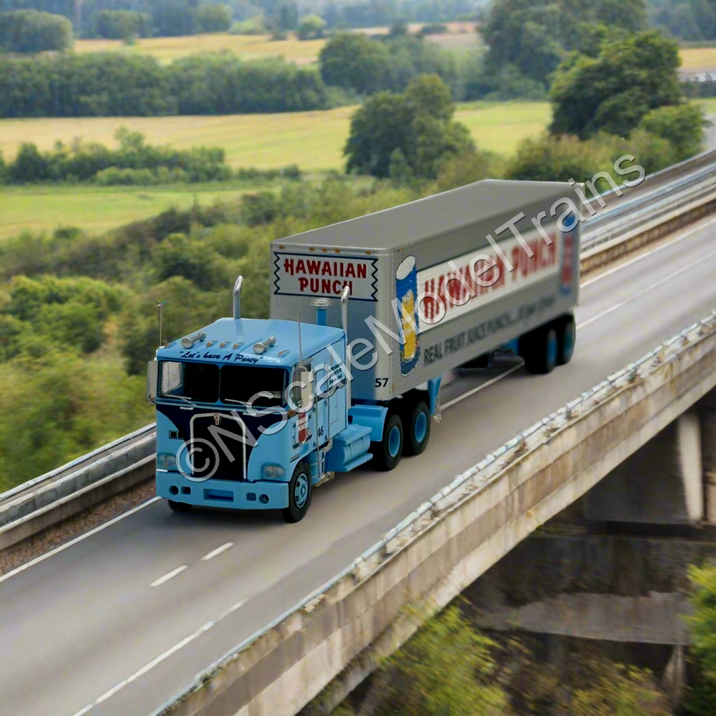 Trainworx N Scale Kenworth K100 & 40’ Trailer Hawaiian Punch